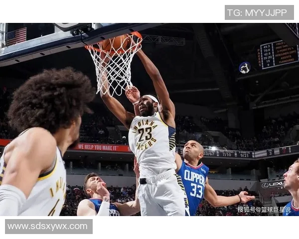 勒维尔关键三分再中,活塞最后三分钟领先8分 勒维尔关键三分再中,活塞最后三分钟领先8分