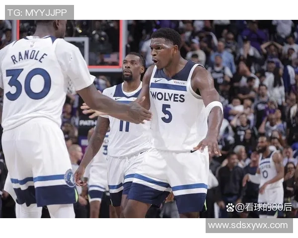 新浪NBA森林狼热点小时报丨2026年01月18日08时_今日实时NBA森林狼热点速递